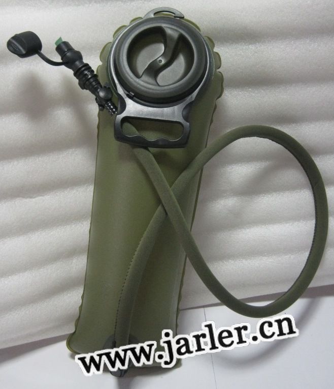 Camel water bladder-High Sierra Hydration Backpack Water BagBladderPack 96oz-Water Bladder-hydration pack-TPU -Army green, 63W24